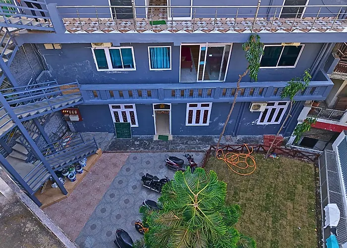 Skyard Rishikesh Laxman JhulaHostel